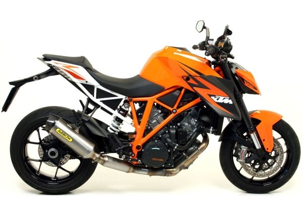KTM_1290SuperDuke_14_Half_PK_1