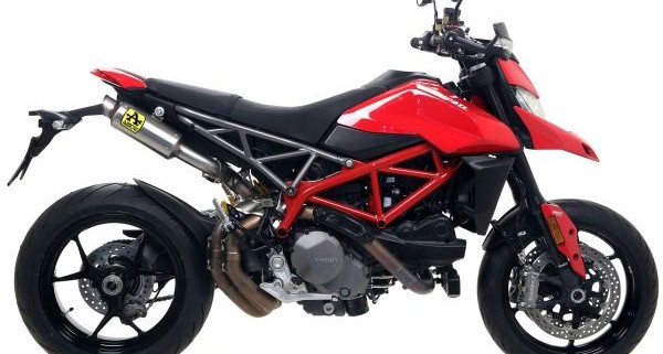 2ce4fdf1-4101-48c4-8e6a-b378af24ae37_Ducati_Hypermotard950_19_Slip-on_GP2_1