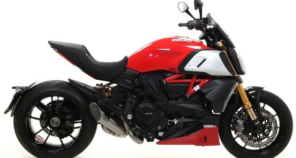 455fd5ee-d808-4f5d-901a-4a50afaa8b28_Ducati_Diavel1260S_19-20_Slip-on_Pro-Race_PRI_1