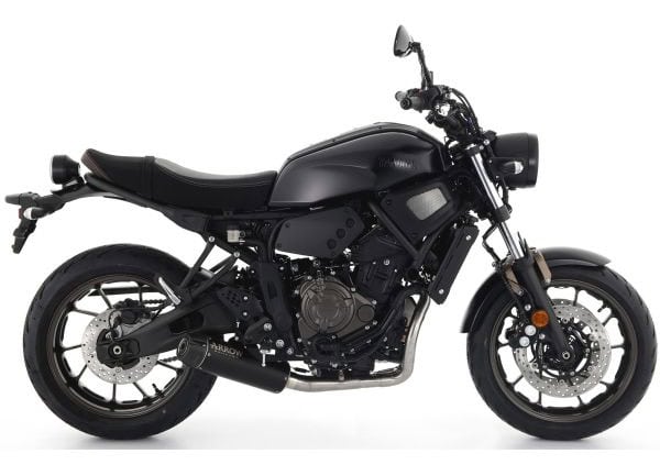 yamahaxsr700_carbonendcap_arrow